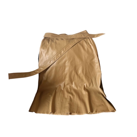 HP🎉 NWT Worthington Tan Leather Skirt - Picture 2 of 5